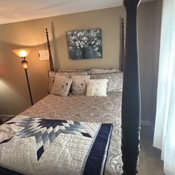 Antique Queen Ann Rice Bedroom Set