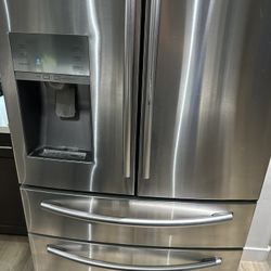 Samsung Refrigerator 