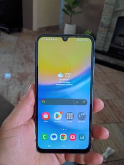 Metro PCs phone Samsung is not locked works good ready to connect