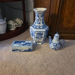 Vase And Tea Pot Set