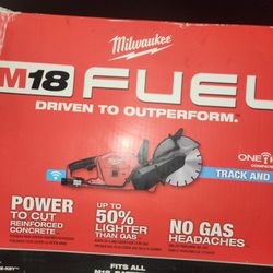 Milwaukee
M18 FUEL ONE-KEY 18V Brushles Cordless 9" Cut Off Saw Tool-Only) firm Price/precio Firme🛑
