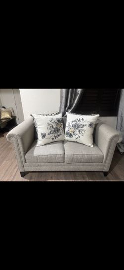 Love seat