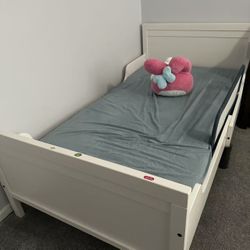 Twin Bed & Mattress 