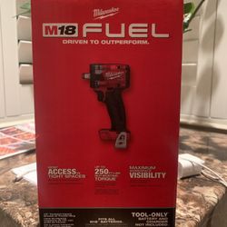 Milwaukee M18 Fuel 1/2” Impact Wrench “FIRM”