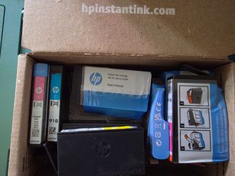 HP Printer w/Cartridges