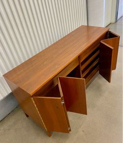 MCM 1960’s solid mahogany trifold door “Irwin” credenza by Paul McCobb for Calvin Furniture