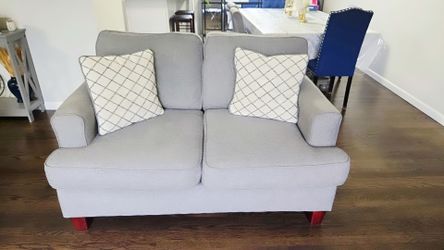 Gray Fabric Loveseat with Accent Pillows