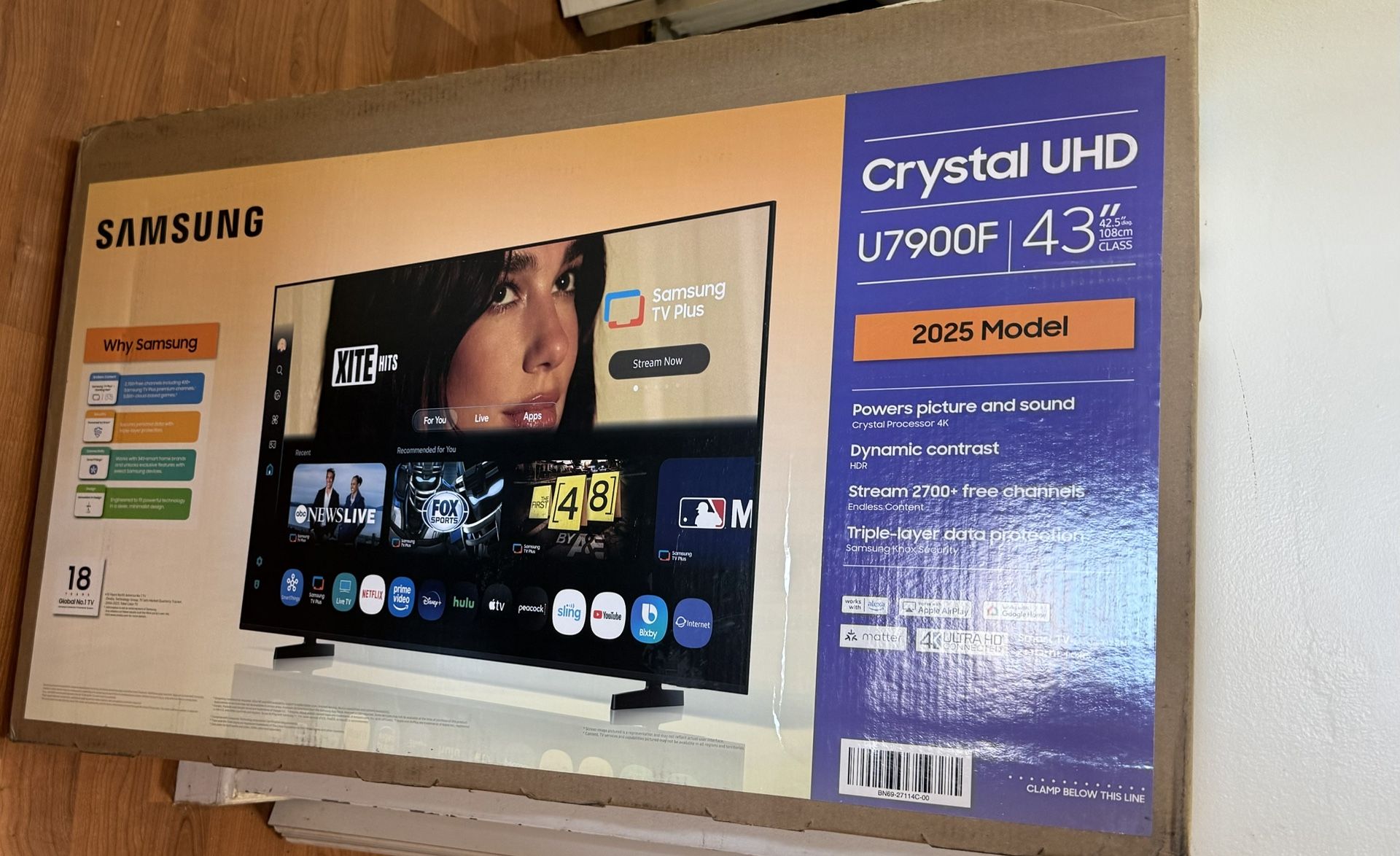 New In Box 43 Inch Samsung tv.