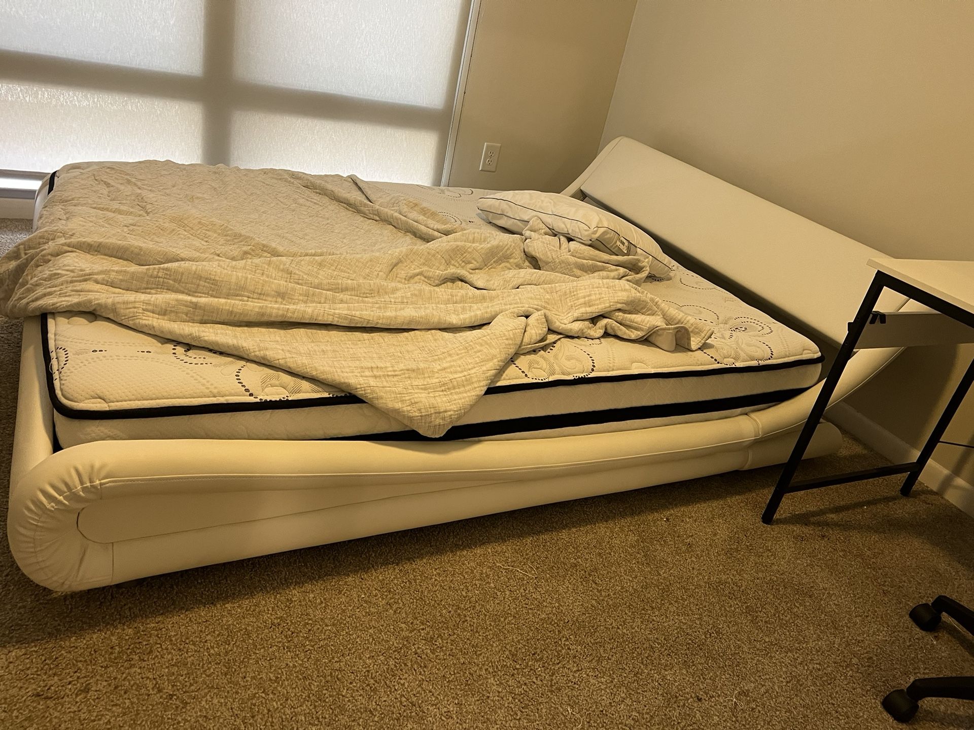 Queen Bed Set And Desk
