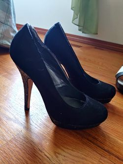 Madden Girl 6 inch pumps size 9 glitter edged