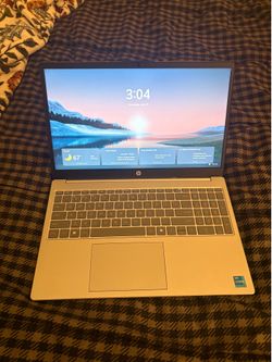 HP Laptop 128GB - 2026
