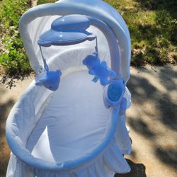 Bassinet - Kolcraft - Cuddle N Care 