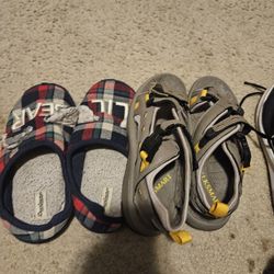 2 Itema For 4 Pick Up Only .  Prefect For A 6 To 7 Yrs Old 