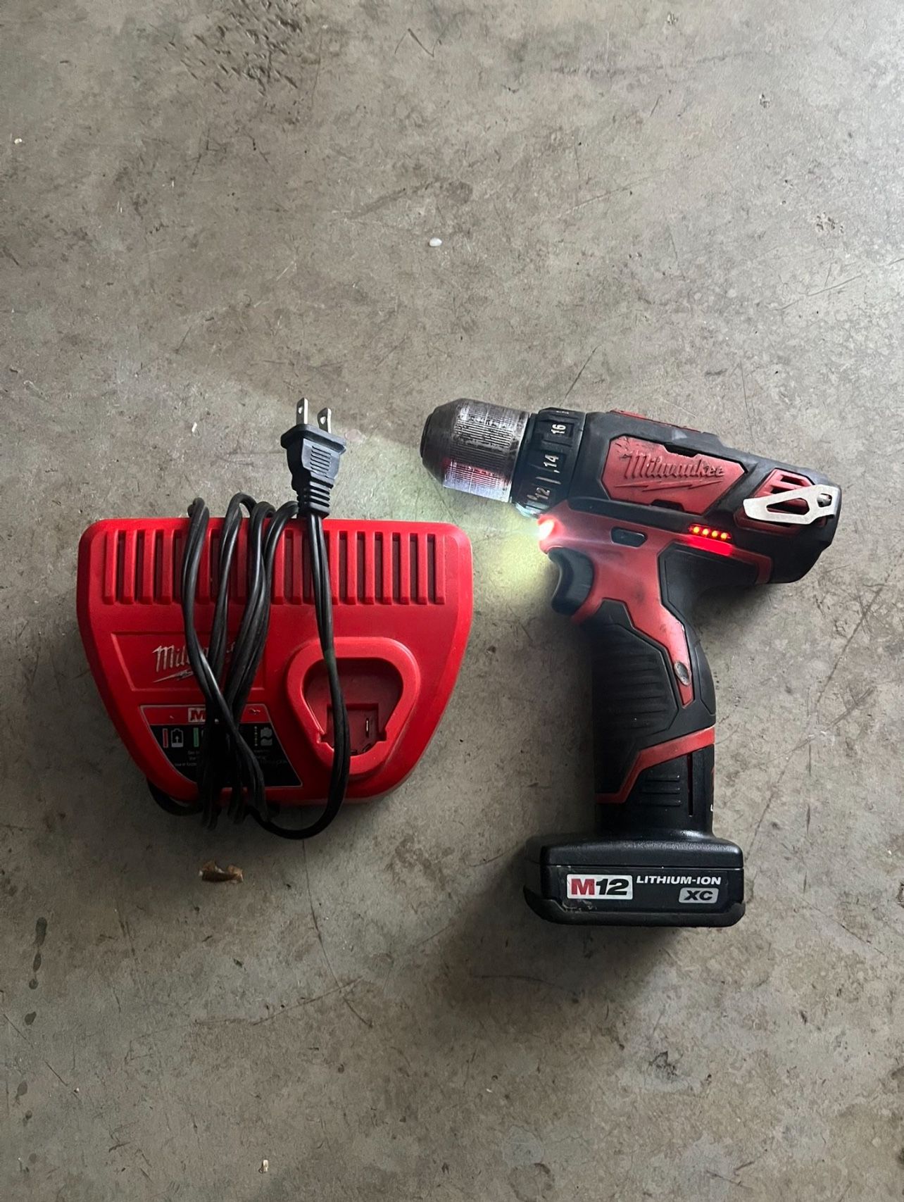 Milwaukee Drill Set