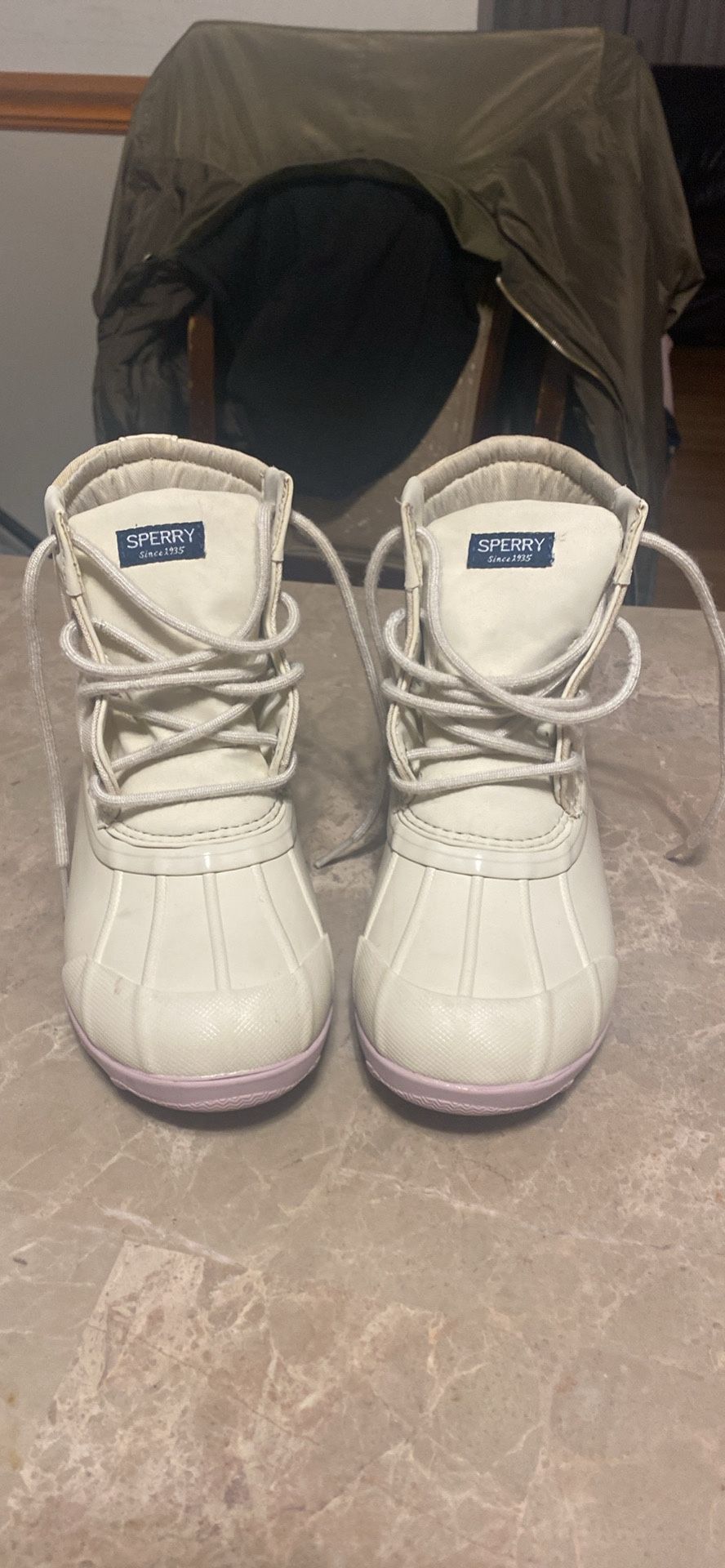 Girl Sperry Snow Boots Size2