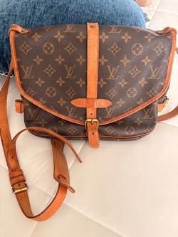 Louis Vuitton Monogram Saumur Crossbody Bag