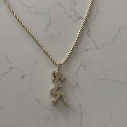 Gold chain and pendant