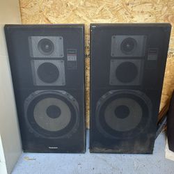 Speakers 