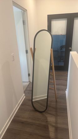 Umbra Standing Mirror