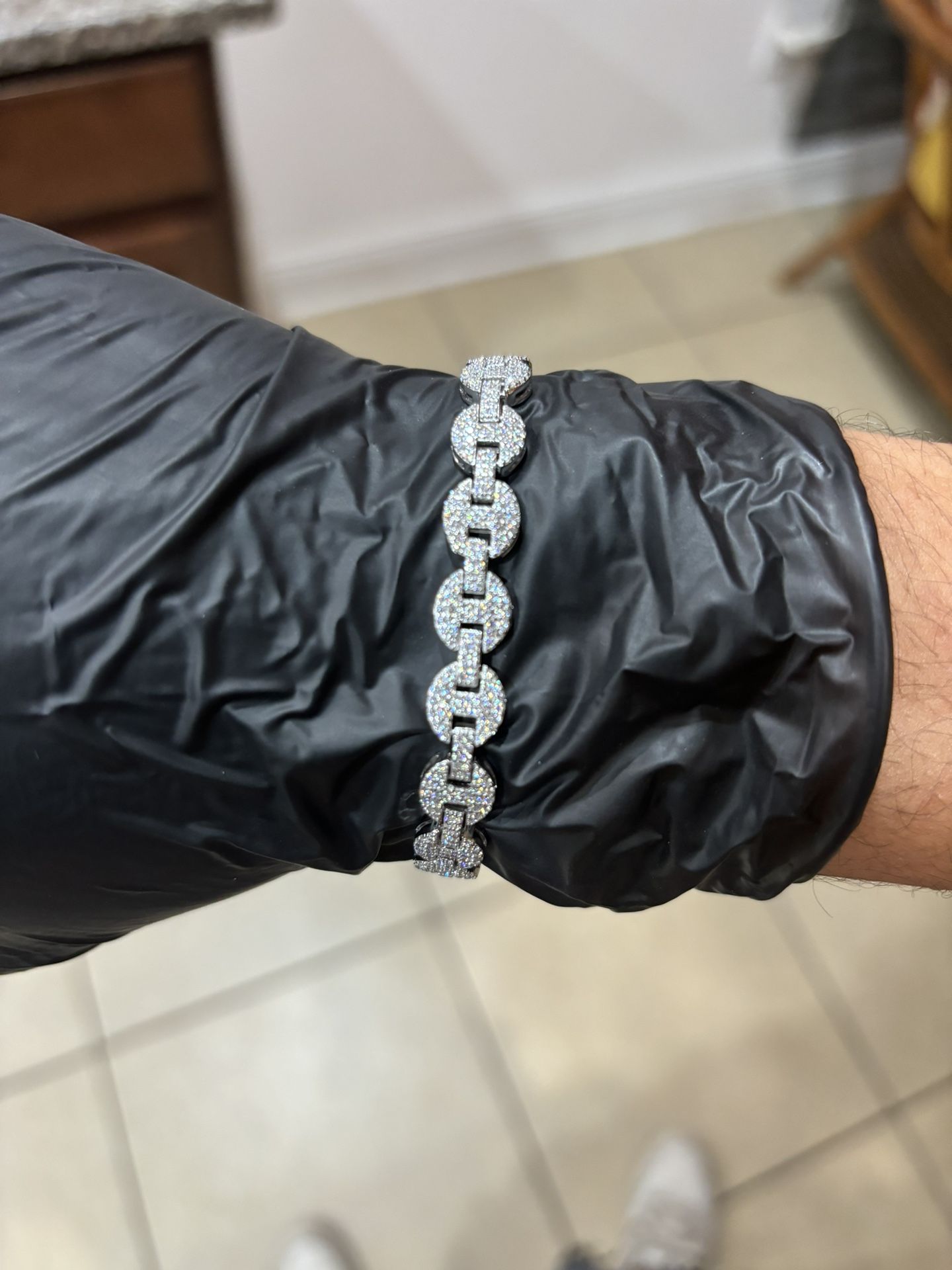 Diamond Test Approved Moissanite Gucci Link Bracelet 