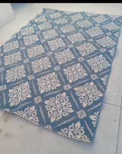 Rug