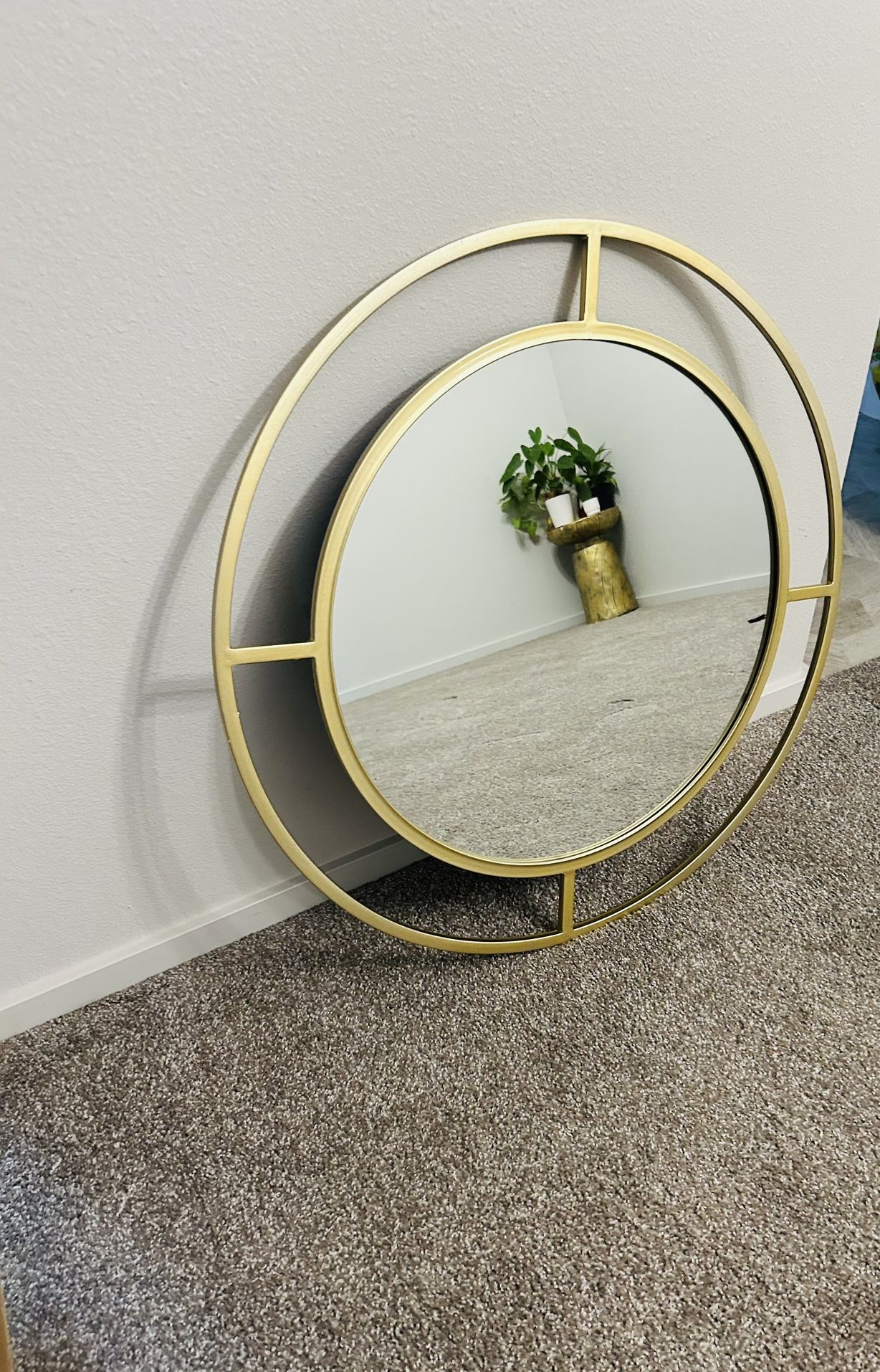 Gold mirror 