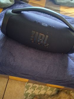 Jbl boom. Box 3
