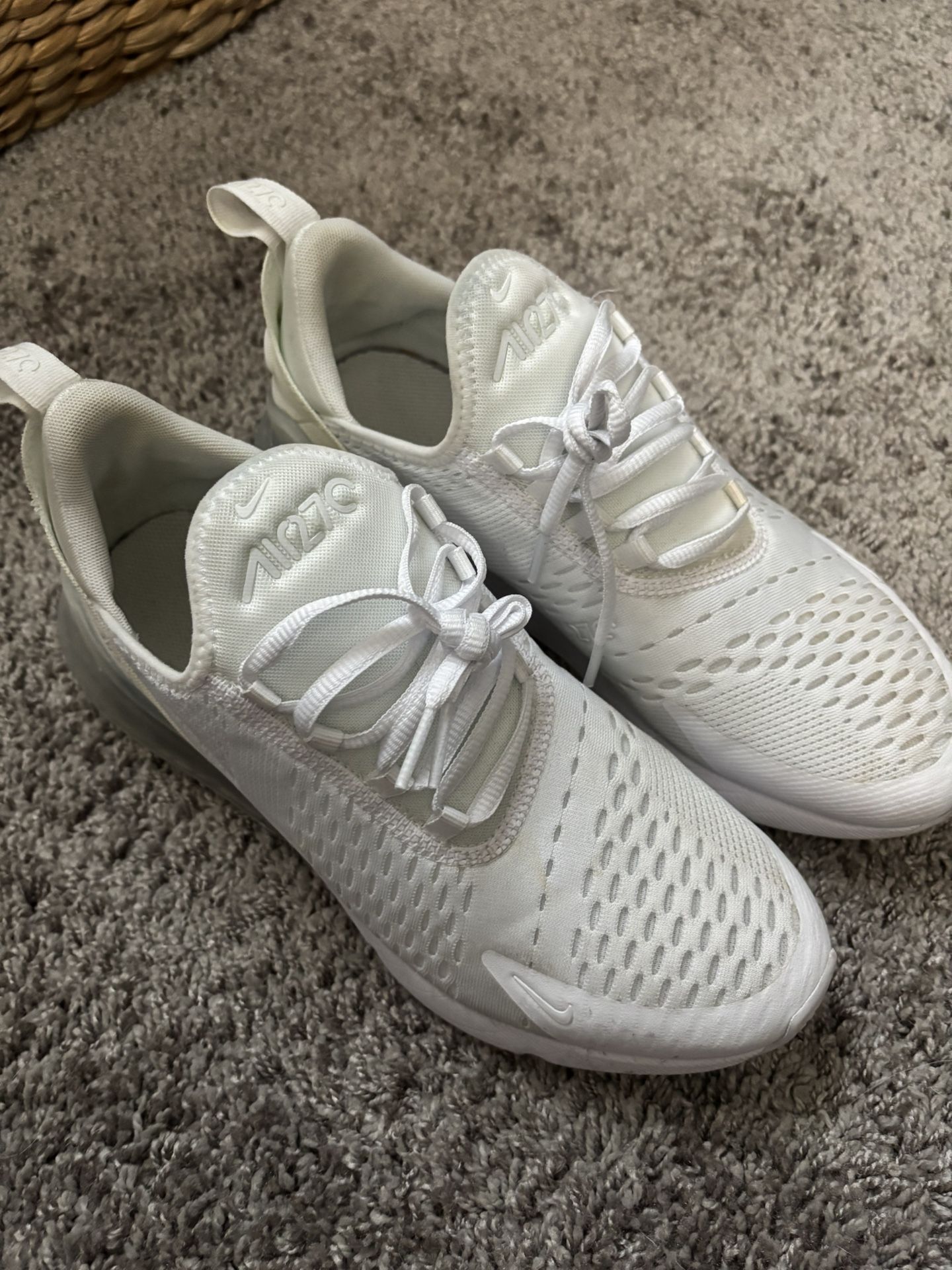 Nike Air Max 270