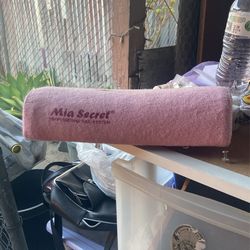 Mias Secret Arm Rest