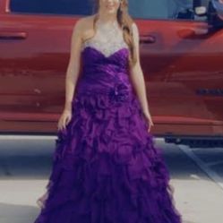 Prom Dress Size m