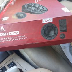 Bocina Nueva en caja