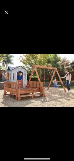 Little Tikes Chipmunk Cottage for Sale in Cleveland, OH OfferUp