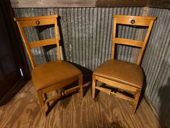 8 Dining Room chairs