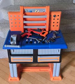 Workbench - pretend play