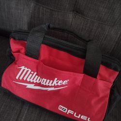 Milwaukee M12 Bag