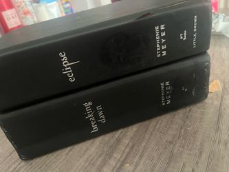 Twilight books ( eclipse & breaking dawn)