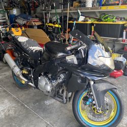 1998 Yamaha Yzf600r