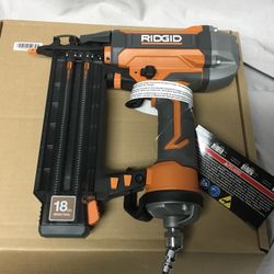 RIDGID 18g Brad Nailer 