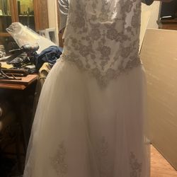 wedding dress