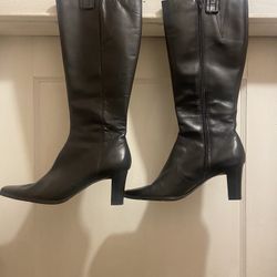Black heel Boots 