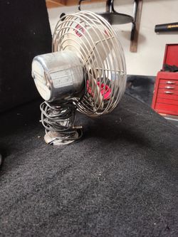 Small Car Fan