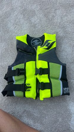 Hyperlite Youth life vest 50-90 lbs