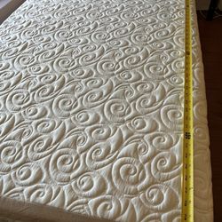 Twin Long Used Tempur Pedic 