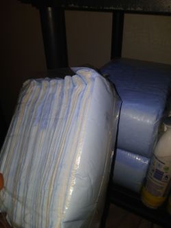 Adult Incontinence Chuck Sheets / Puppy pads
