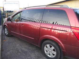 2005 NISSAN quest