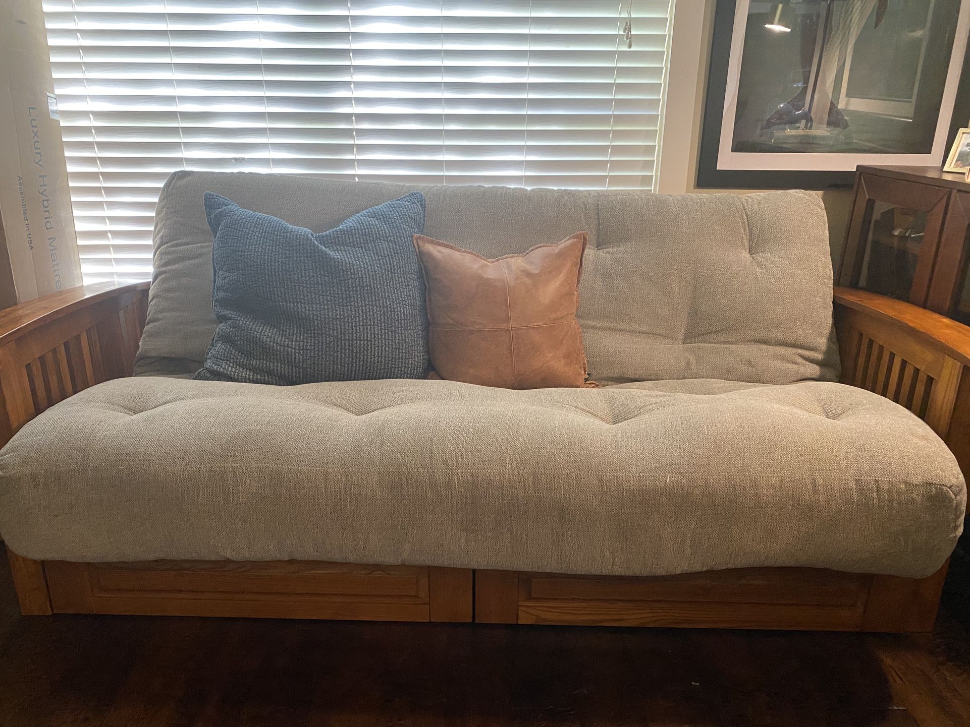 Futon With Full Size Mattress