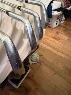 Titleist T200 irons