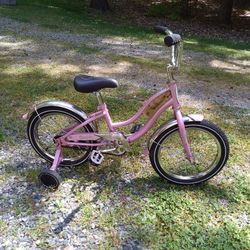 Girls Schwinn Roadster. Collector Bike 150