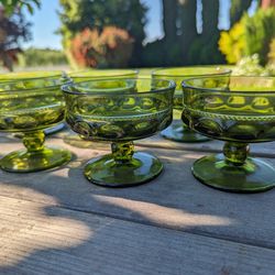 Set of 6 Vintage Avocado Green Glass Kings Crown Thumbprint 6oz Champagne Coupe Glass