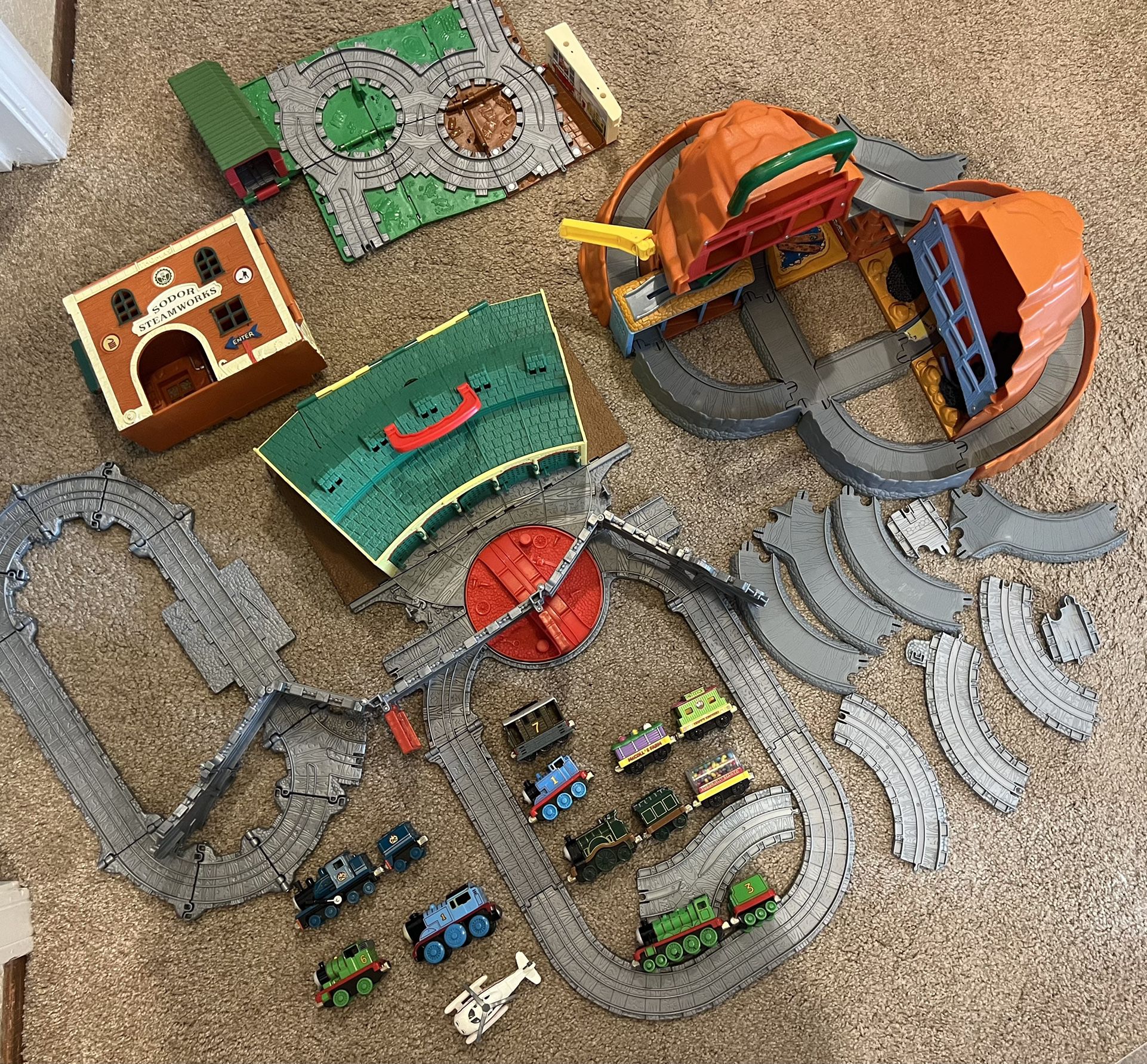 Thomas & Friends Metal Die-cast Trains & Track